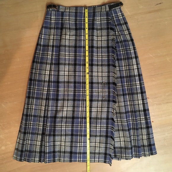 Vintage Laird-Portch Pleated Wool Kilt - Picture 3 of 9